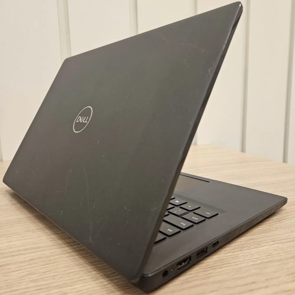 Notebook Dell i3 10th - 8Gb Ram - SSD e 512Gb HD Notebook Dell i3 10th - 8Gb Ram - SSD e 512Gb HD