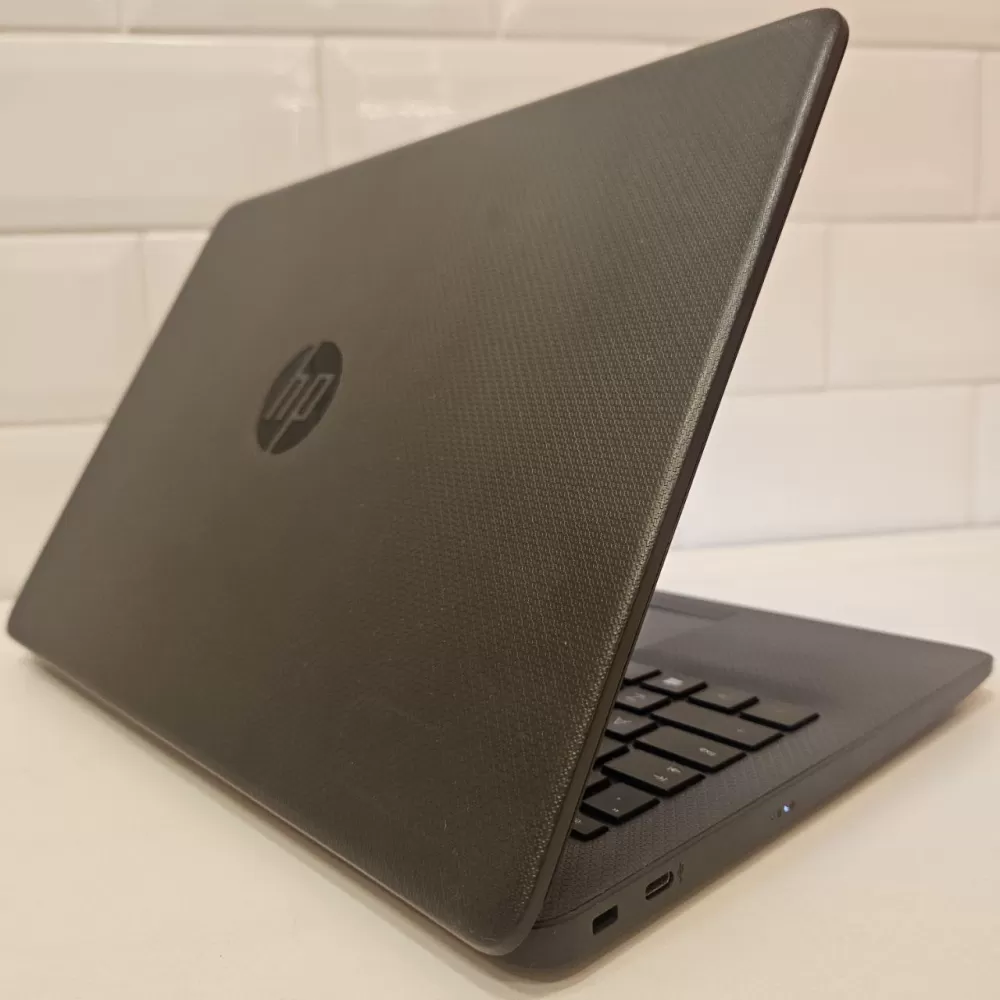 Notebook HP i5 11th - 8Gb Ram - Intel Iris Xe - SSD Notebook HP i5 11th - 8Gb Ram - Intel Iris Xe - SSD
