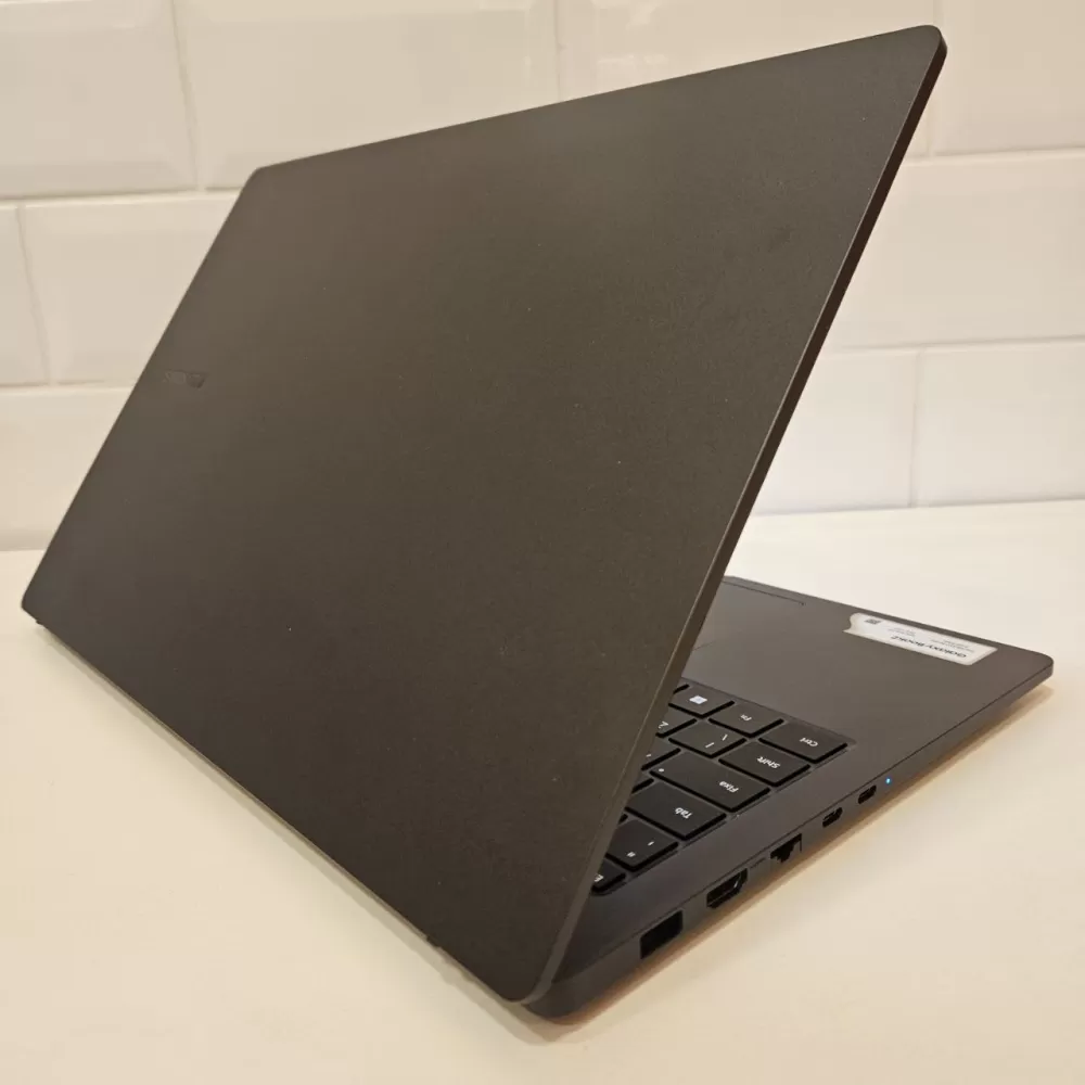 Notebook Samsung i5 12th - 8Gb Ram - Intel Iris Xe - SSD Notebook Samsung i5 12th - 8Gb Ram - Intel Iris Xe - SSD