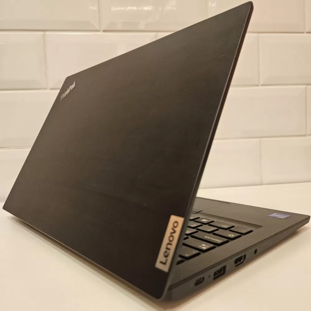 Notebook Lenovo ThinkPad i7 11th - 16Gb Ram - GeForce MX450 - 512Gb SSD Notebook Lenovo ThinkPad i7 11th - 16Gb Ram - GeForce MX450 - 512Gb SSD