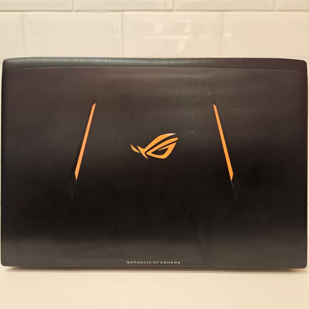 Notebook Asus ROG i7 7th - 12Gb Ram - GTX 1060 - SSD e 1Tb HD Notebook Asus ROG i7 7th - 12Gb Ram - GTX 1060 - SSD e 1Tb HD