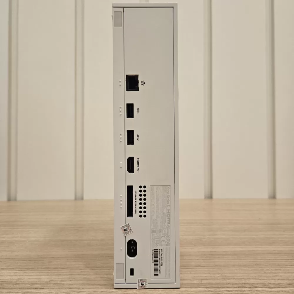 Xbox Series S  - 512Gb SSD - 1 Controle (GARANTIA ATÉ 06/2026) Xbox Series S  - 512Gb SSD - 1 Controle (GARANTIA ATÉ 06/2026)