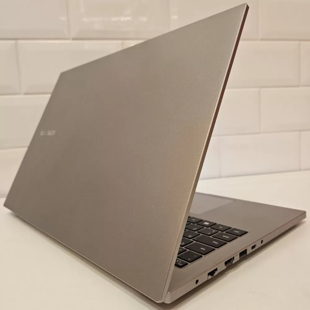 Notebook Samsung i3 10th - 4Gb Ram - SSD Notebook Samsung i3 10th - 4Gb Ram - SSD