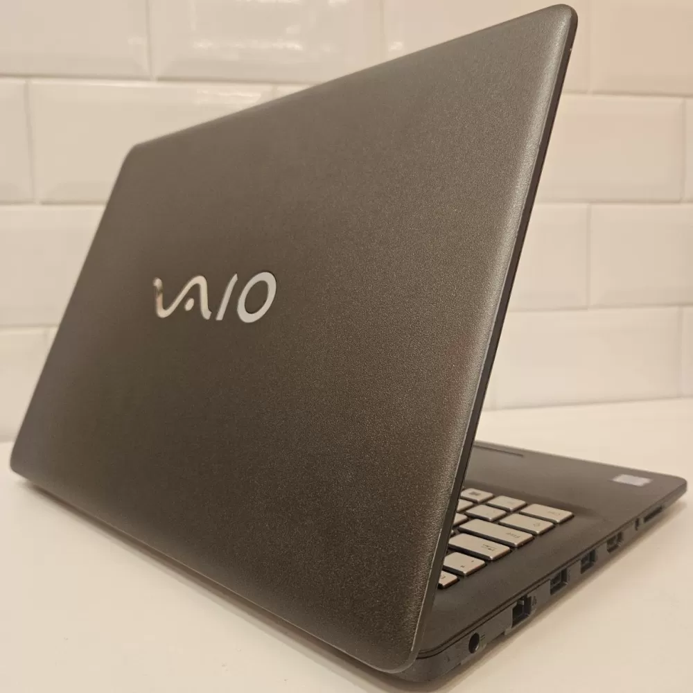 Notebook Vaio i5 7th - 8Gb Ram - SSD Notebook Vaio i5 7th - 8Gb Ram - SSD