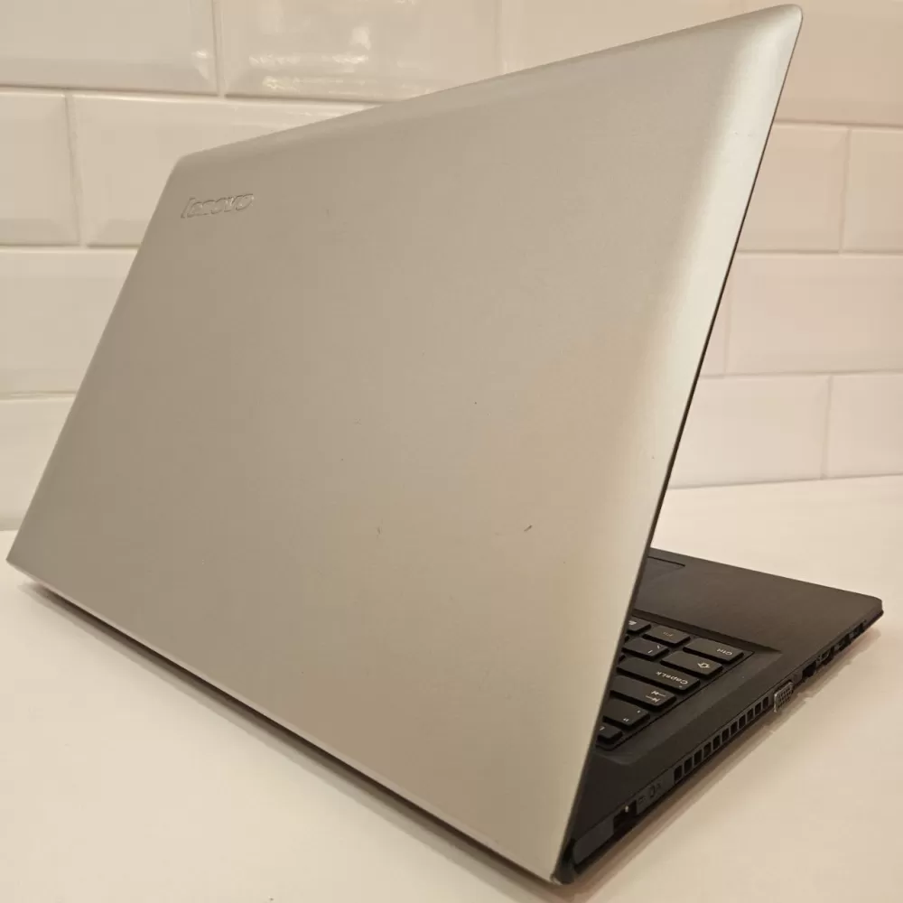 Notebook Lenovo i7 5th - 8Gb Ram - SSD Notebook Lenovo i7 5th - 8Gb Ram - SSD