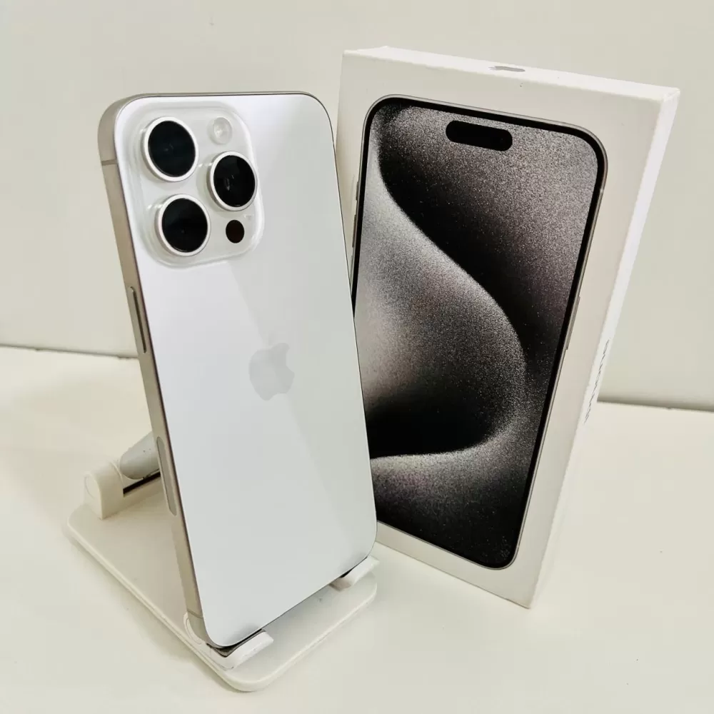 平*風様 iPhone 15 pro max ホワイト 256GB バッテリー Best Option Notebook - Iphone 15 Pro Max - 256Gb - Garantia Apple