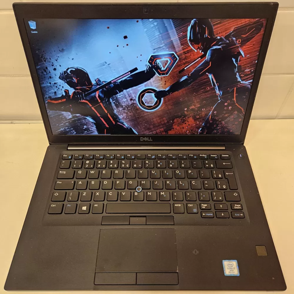 Notebook Dell i7 8th - 8Gb Ram - SSD Notebook Dell i7 8th - 8Gb Ram - SSD